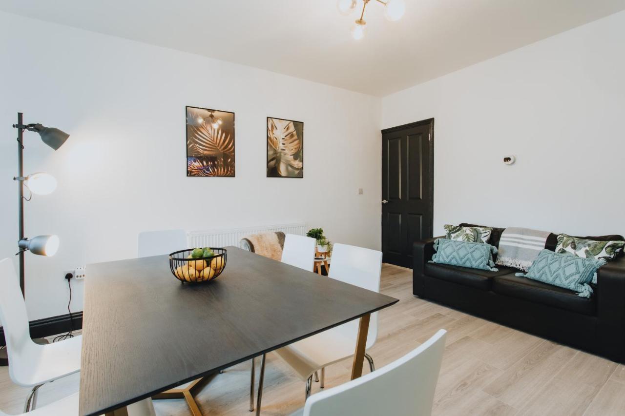 Townhouse House Ideal Contractors In Rugby Εξωτερικό φωτογραφία