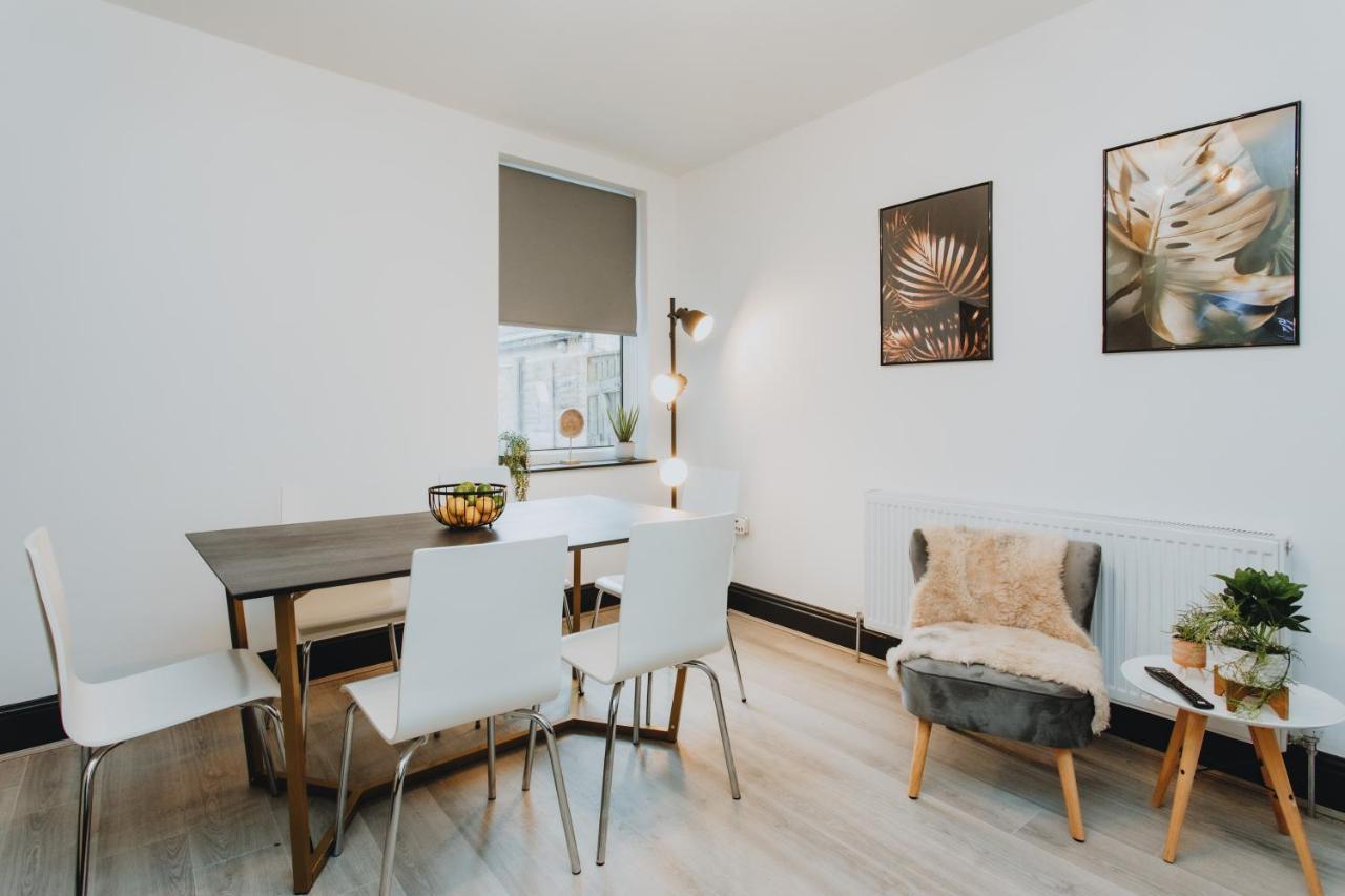 Townhouse House Ideal Contractors In Rugby Εξωτερικό φωτογραφία
