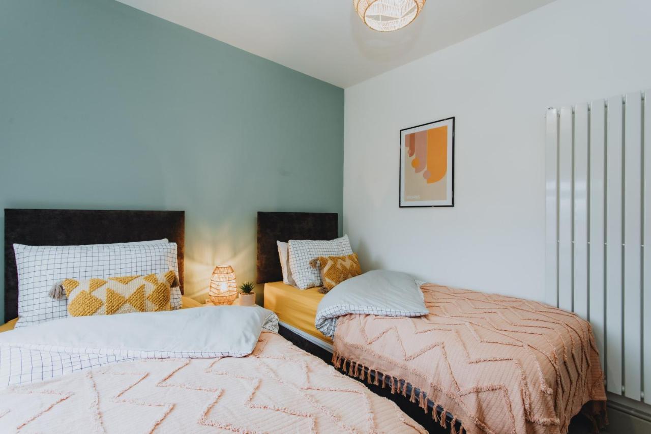 Townhouse House Ideal Contractors In Rugby Εξωτερικό φωτογραφία